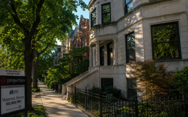 Lincoln Park Chicago greystone home reflecting July 2026 real estate market data